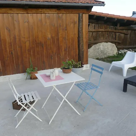 Apartman A Estrenar Construccion Tradicional En Pleno Corazon Da Ribera Sacra *