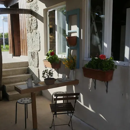 A Estrenar Construccion Tradicional En Pleno Corazon Da Ribera Sacra