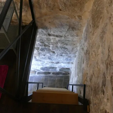 A Estrenar Construccion Tradicional En Pleno Corazon Da Ribera Sacra *