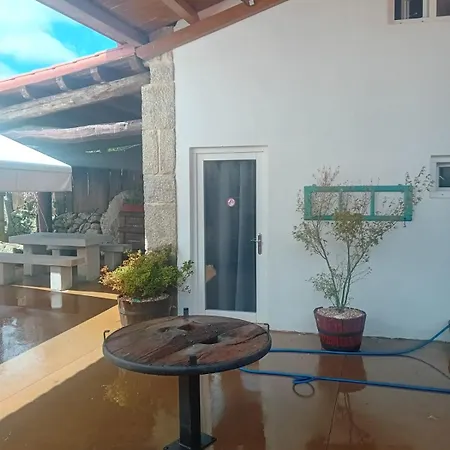 A Estrenar Construccion Tradicional En Pleno Corazon Da Ribera Sacra *